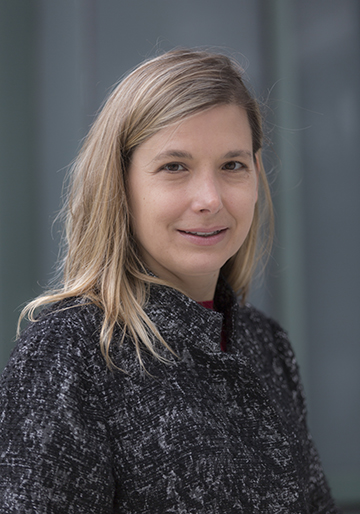 headshot of Kat Stefko